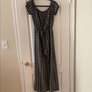 Elegant Black and White Patterned Women's Dress